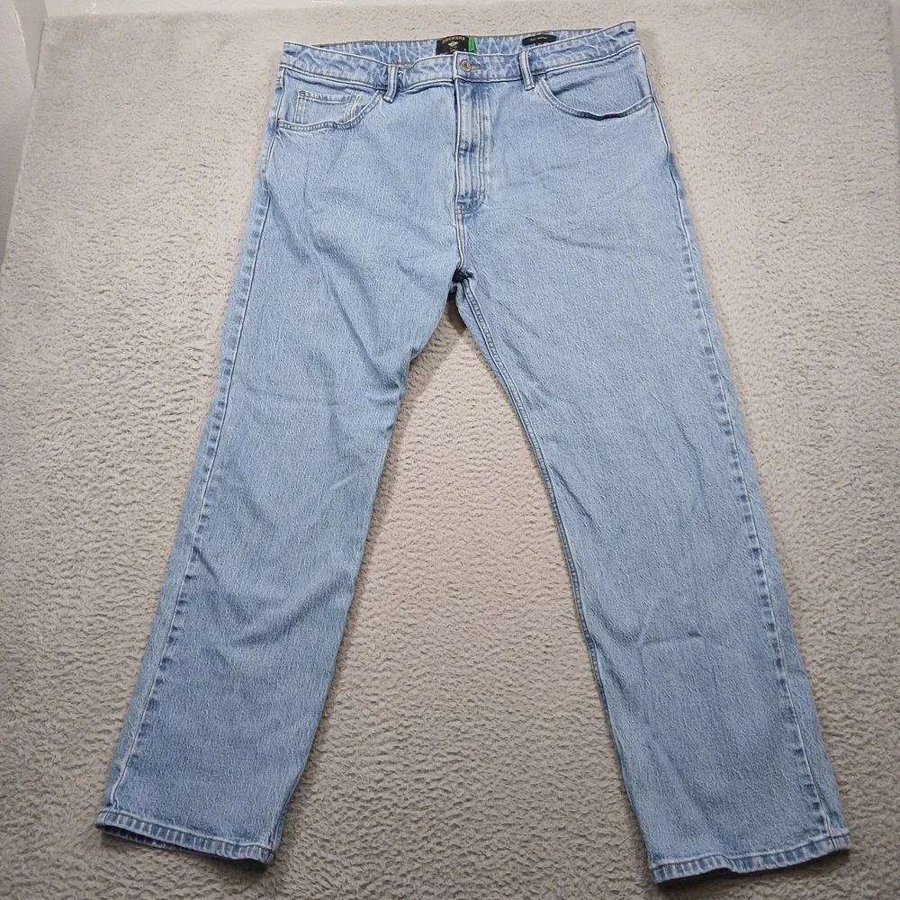Dockers Jeans Mens 40x32 Light‎ Wash Blue Denim Straight Fit